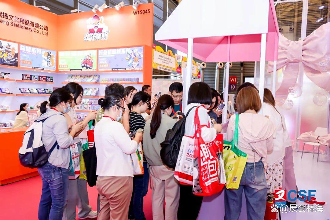 第120屆中國(guó)文化用品交易會(huì) 工藝品的創(chuàng)新與傳承